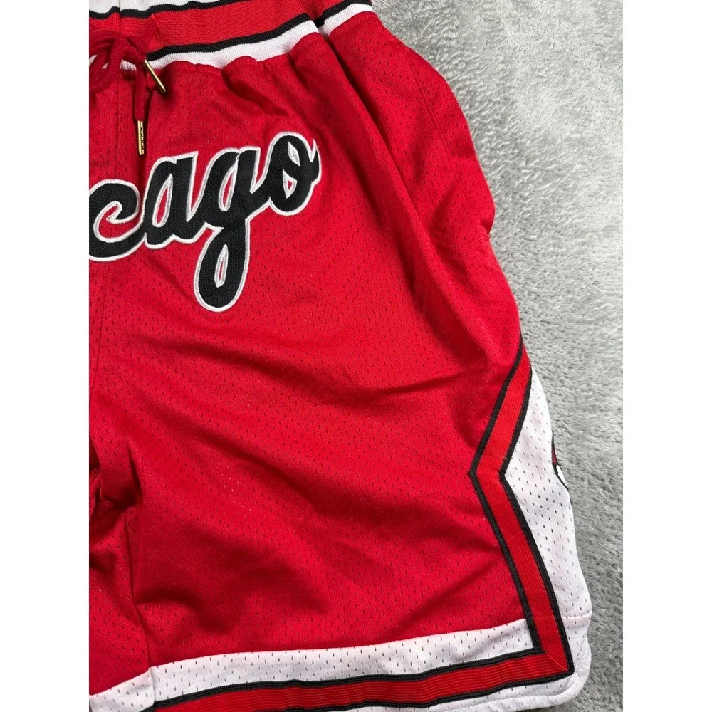 Chicago Bulls Shorts Mens S Just Don 1997-98 NBA Red Mesh Made USA